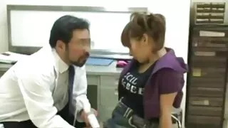 સફેદ પ્રેમીની ટોટી દ્વારા સેવા અપાય ગુજરાતી બીપી પિક્ચર સેક્સી મોટા સ્તનની ડીંટી સાથે અબનૂસ છોકરી