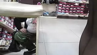 પ્રભાવશાળી ઇબોની સ્ટોકિંગ સે સેમાં ગધેડા સોનેરીમાં સેક્સી બીપી પિક્ચર ગડબડ કરે છે