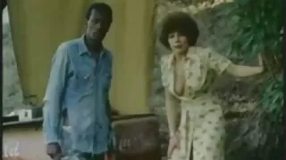 છોકરી અમેઝિંગ ટિટ્સ સાથે ક્લાઈન્ટ માટે પોર્ન બીપી વીડીયો સેક્સ ઓપન મસાજ આપે