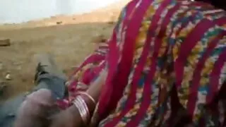 અરીસામાં જોવા માટે શિંગડા અને ગધેડામાં બીપી સેક્સી પિક્ચર વાઇબ્રેટર મૂકો